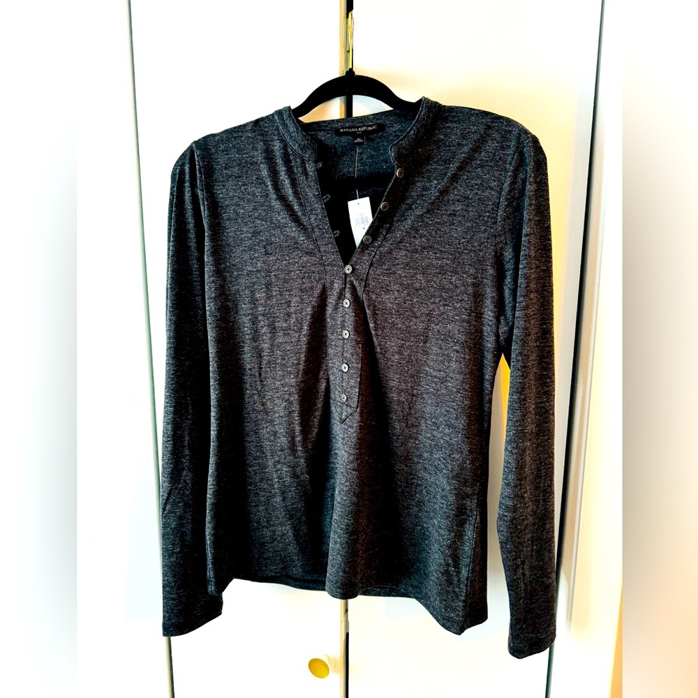 NWT Banana Republic top